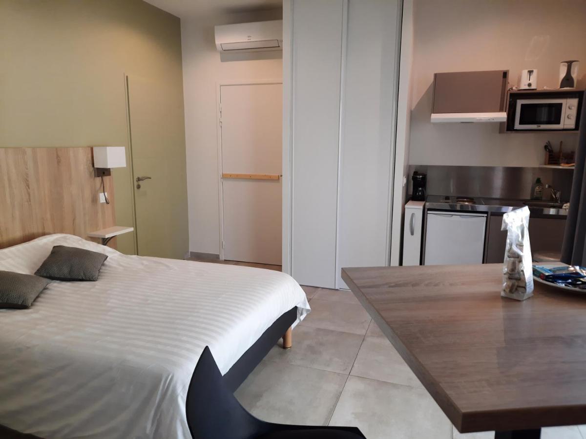 Aparthotel Le Logis De Berianne Les Tourrettes Exteriér fotografie