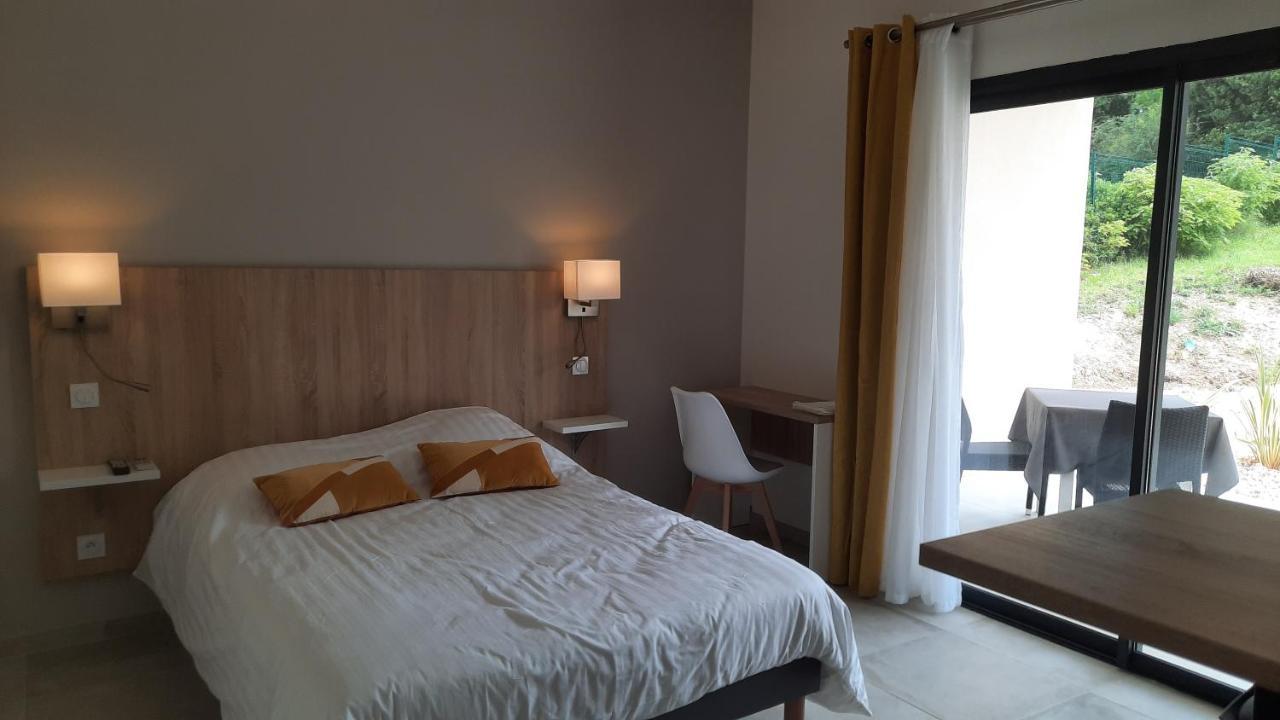 Aparthotel Le Logis De Berianne Les Tourrettes Exteriér fotografie